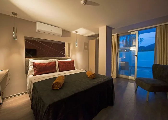 Voxx 5* Μαρμαρίς