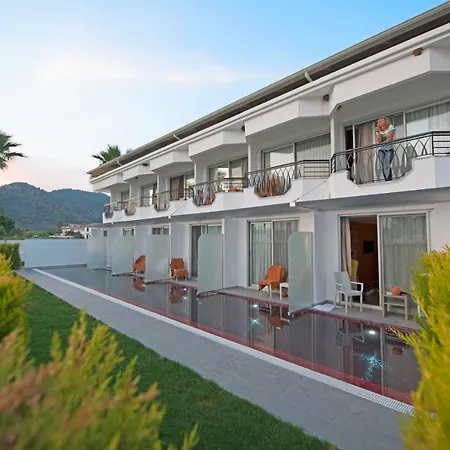 Voxx Hotel 5*