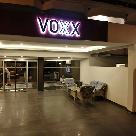 Voxx ホテル 5*