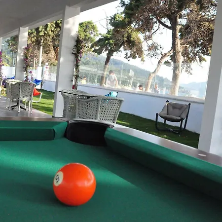 Voxx Hotel 5*